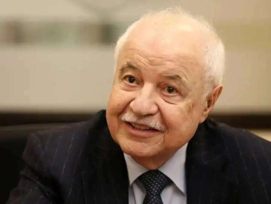 طلال ابو غزالة يرد على وزير