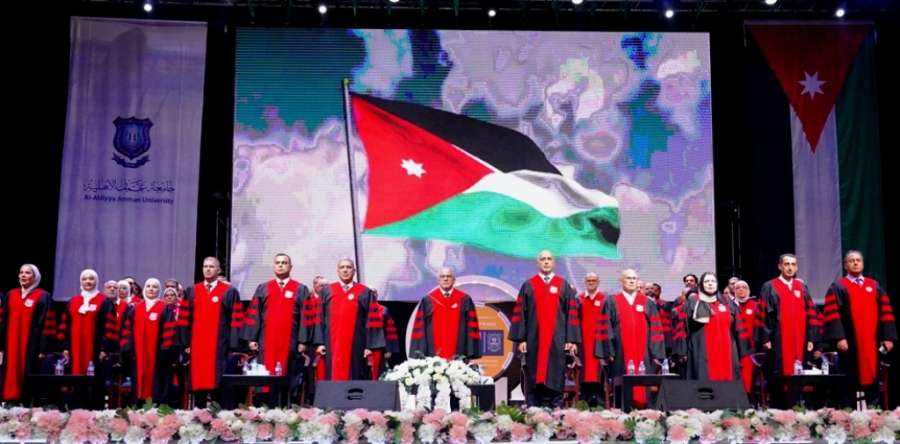 أ.د.حمدان يرعى احتفال عمان الاهلية لليوم