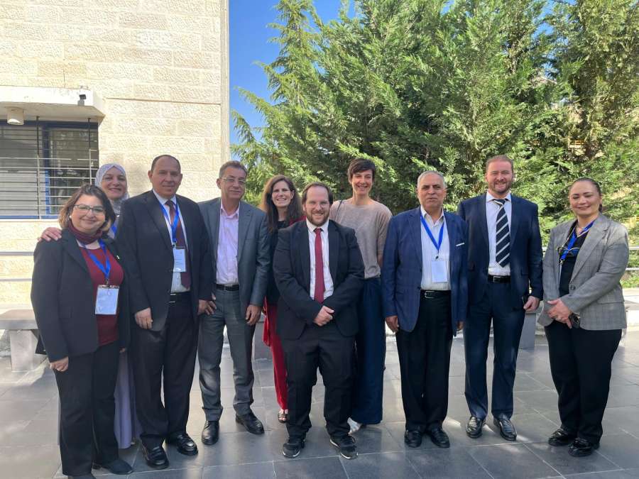 كلية الحقوق في جامعة البترا تحصل