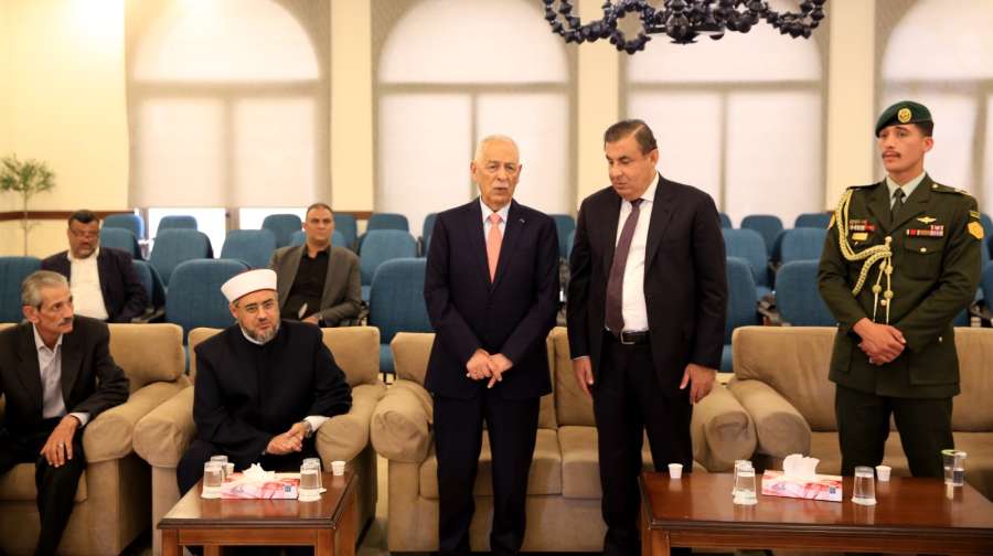 الديوان الملكي يعزي الدلاهمة والزعبي والأمير والمعادات (صور)