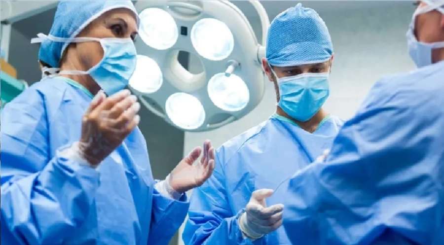 حالة طبية نادرة.. ولادة طفل بجلد