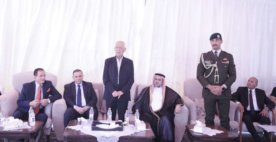 الديوان الملكي يعزي عشيرتي الصرايرة والمومني