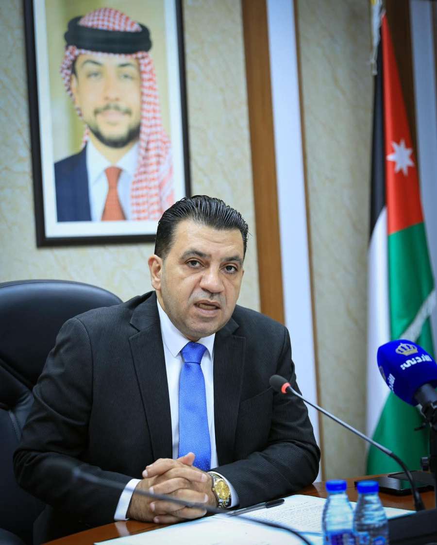 فلسطين النيابية ونقابة الصحفيين تبحثان تعزيز