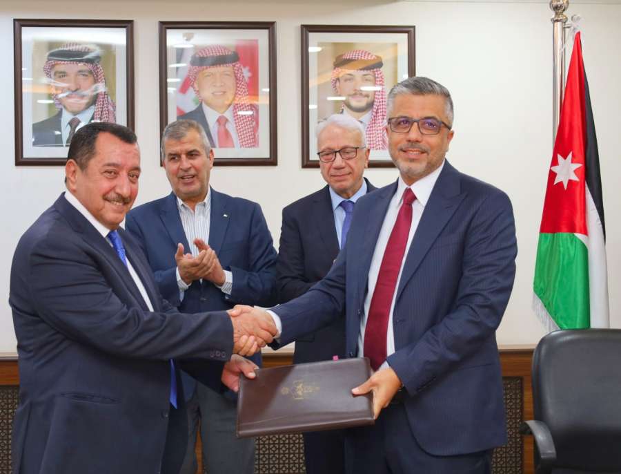 اتفاقيتان استراتيجيتان لتطوير البنية التحتية للغاز