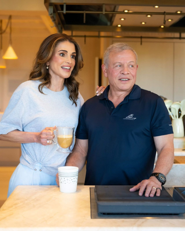 أحلى فنجان قهوة للملكة رانيا