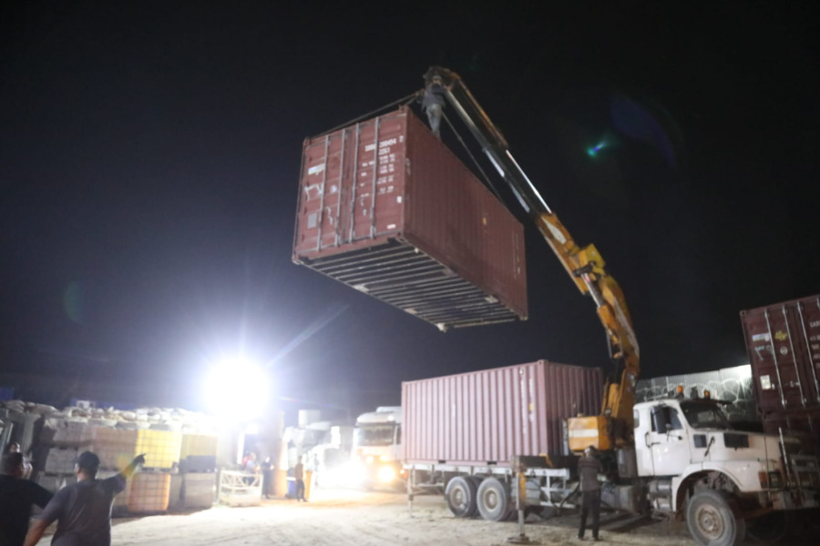 الأردن يسيّر قافلة مساعدات إغاثية للمستشفيين