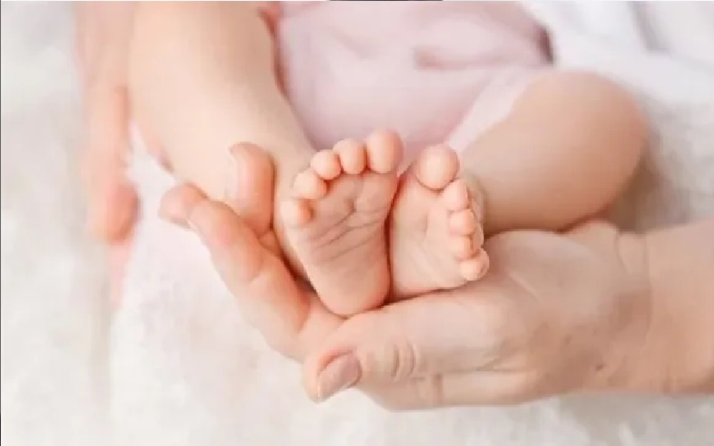 الرضاعة الطبيعية تحمي قلب الأم مستقبلا