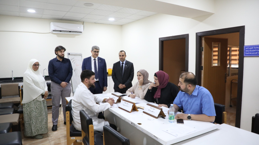 كلية التمريض في جامعة الزرقاء تعقد