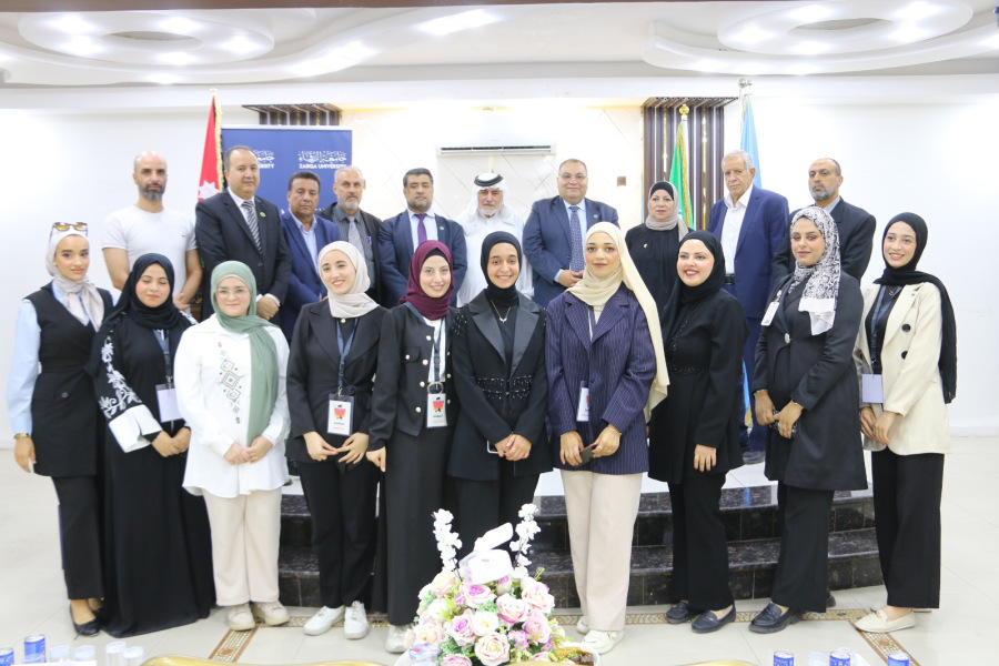 جامعة الزرقاء تكرّم المشرفات والطالبات المتطوعات
