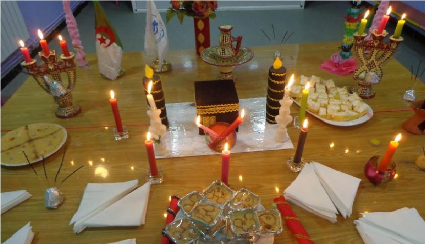 ما هو حكم الاحتفال بالمولد النبوي؟