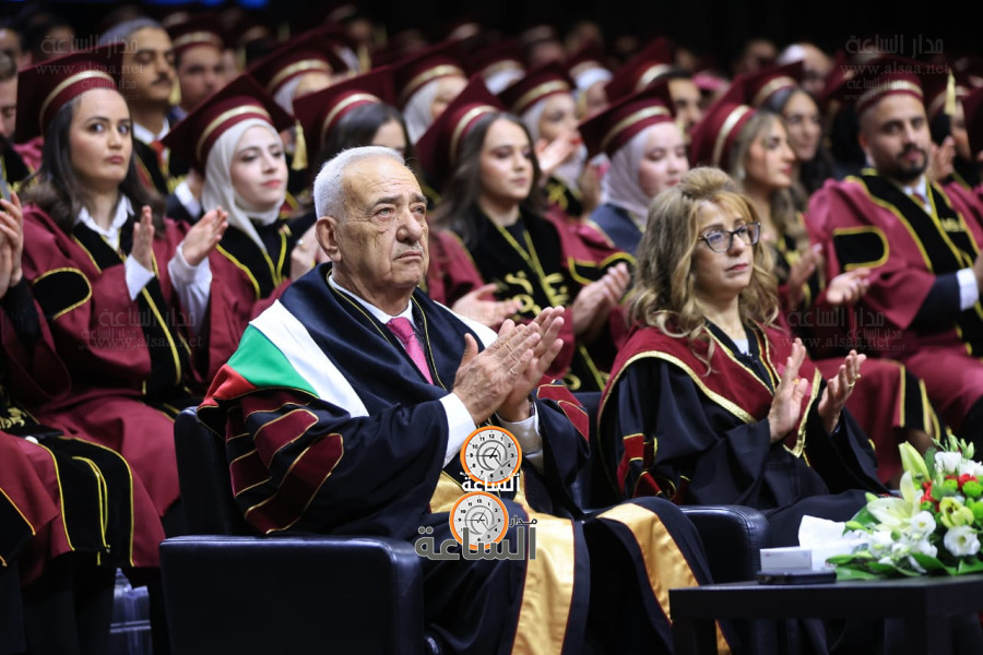 جامعة الشرق الأوسط تواصل الأحد تخريج