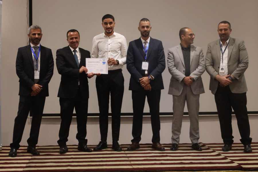 صندوق كفاءات المستقبل واتصالاتي تحتفيان بخريجي