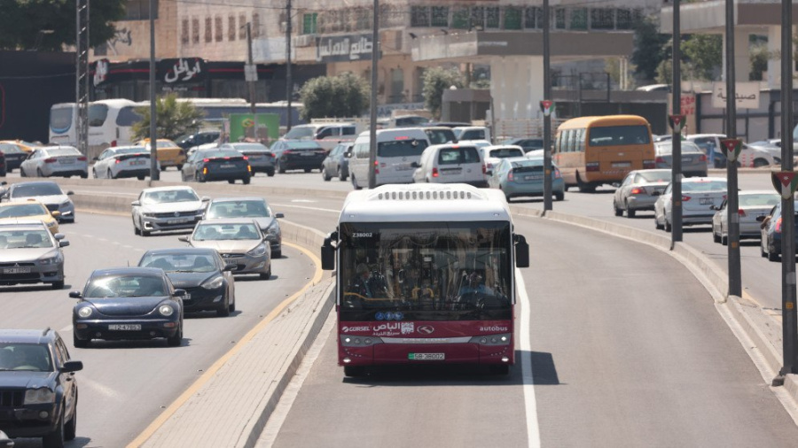 بدء استحداث رؤوس إشارات ضوئية خاصة