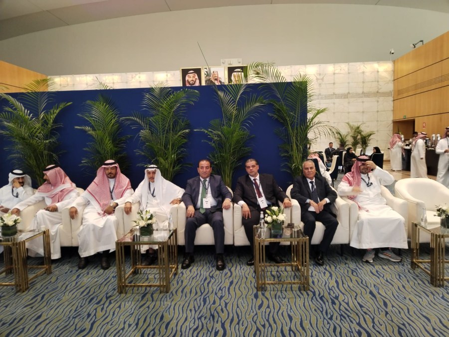 نقيب المقاولين يشارك في افتتاح منتدى