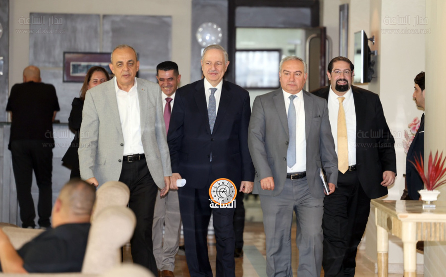 وزير السياحة: جهود لرفع التحذيرات المتعلقة