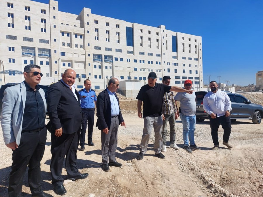 وزير الإدارة المحلية يتفقد البنية التحتية