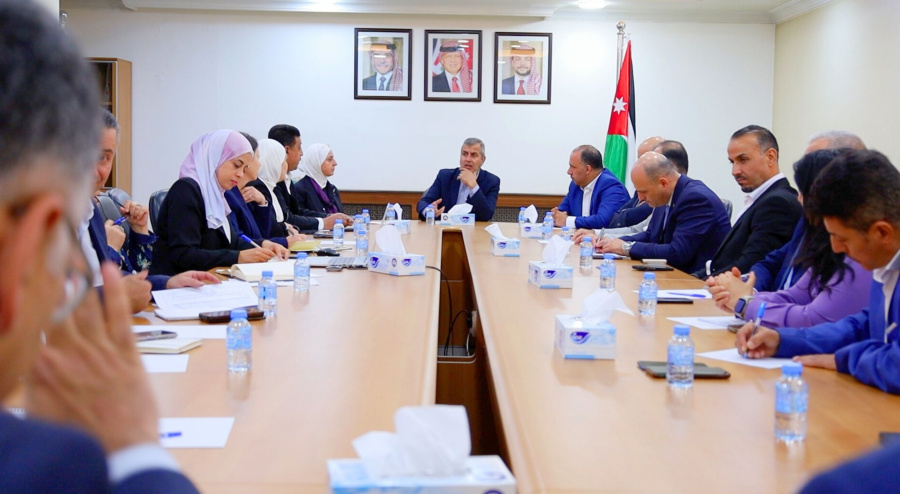 وزير الطاقة يترأس اجتماع الشراكة لقطاع