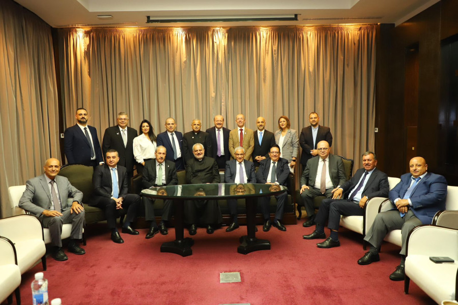 نبيه عباسي أول سفير أردني للاتحاد