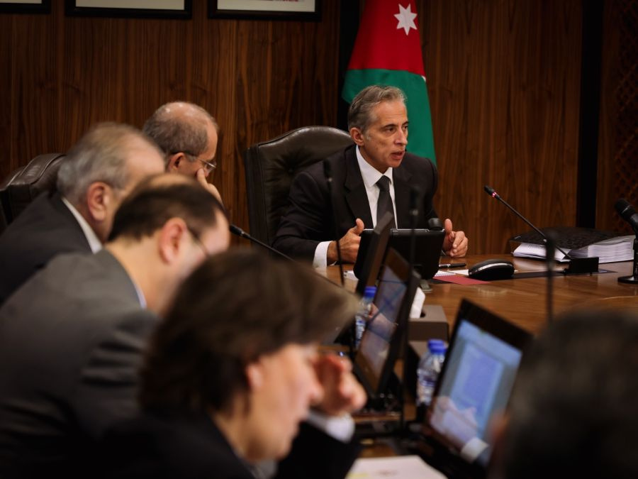 مجلس الوزراء يعقد جلسته في العقبة