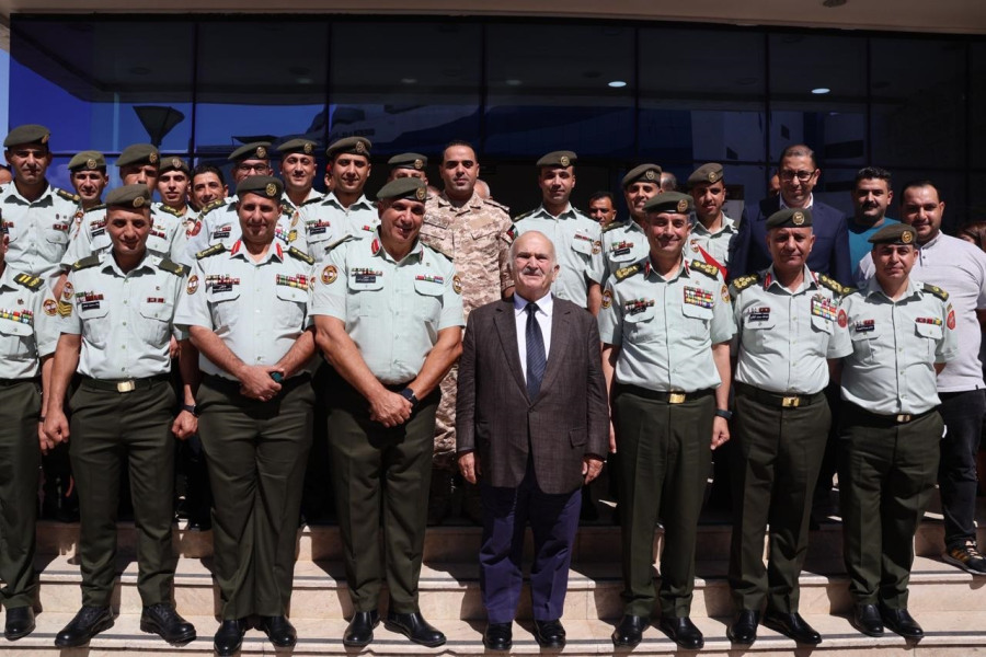 الأمير الحسن بن طلال يزور مركز