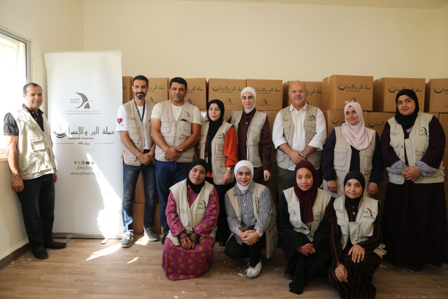 حملة البر والإحسان توزع مساعدات على