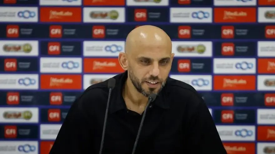 أبو كشك خلفا للافي في تدريب