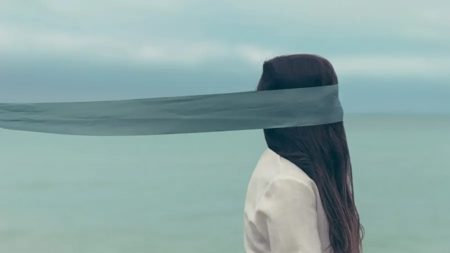 العزة تكتب: حين صار الراتب مقياسا