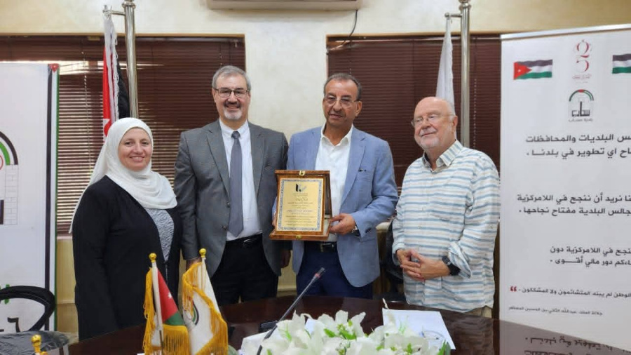 الحسبان يبحث مع نقابة المهندسين سبل