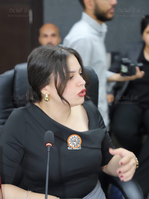 العلاونة تحجز مقعدها ضمن برنامج الزمالة