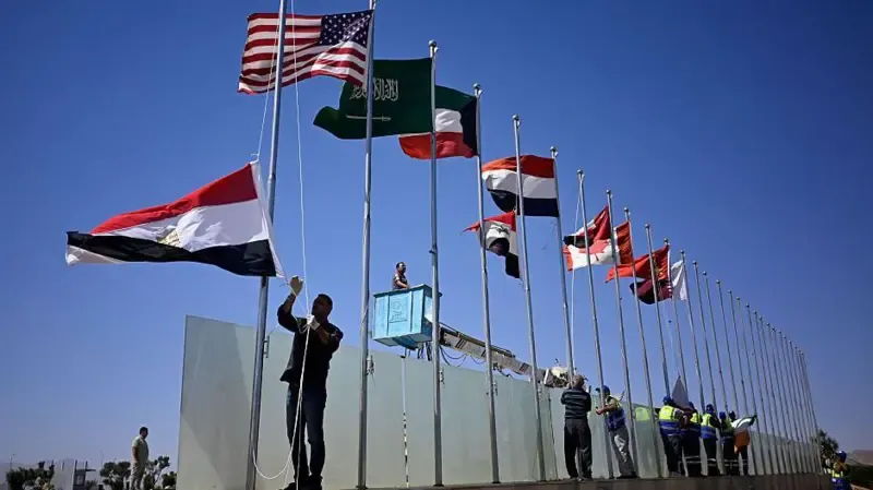 قمة شرم الشيخ.. المحادثات على الهامش