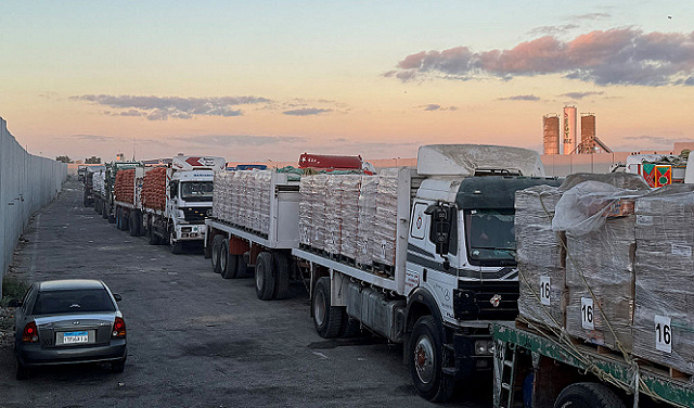 قطر تطلق جسرا بريا لنقل المساعدات