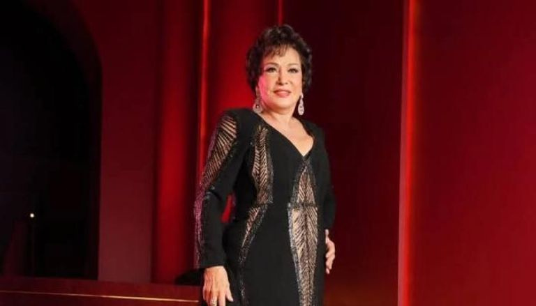 دموع لبلبة وضحك هالة صدقي.. مفارقة