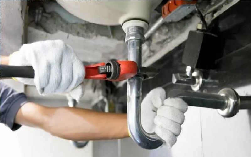 حتى السباكة.. كيف وصل شات جي