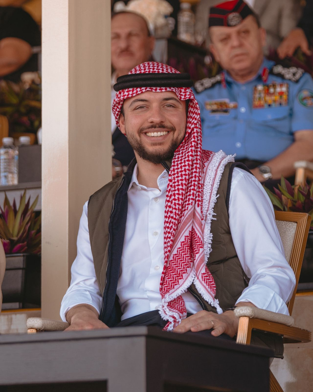 ولي العهد: شكرا للأهل والعزوة في