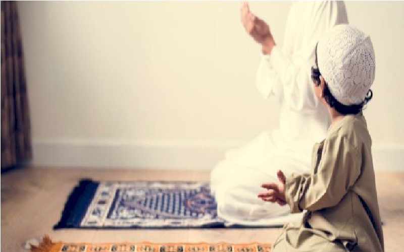 كان الناس قديما يؤدبون الأبناء قبل