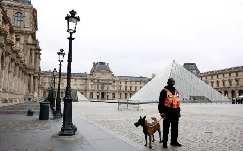 توقيف رجلين على خلفية سرقة متحف