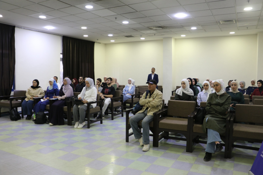 جامعة الزرقاء تنظم ورشة عمل بعنوان