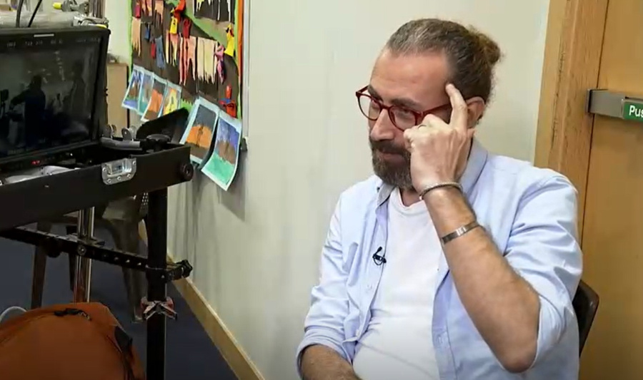 مخرج أردني يفتح سجن صيدنايا السوري