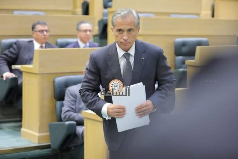 عام على حكومة حسان.. ديون تتضخم