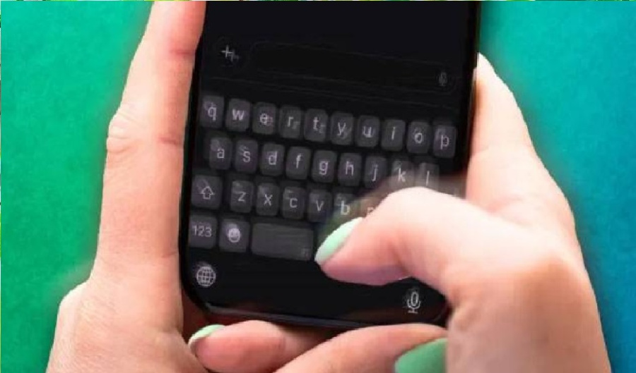 خلل في آيفون يجعل الجميع يكتبون