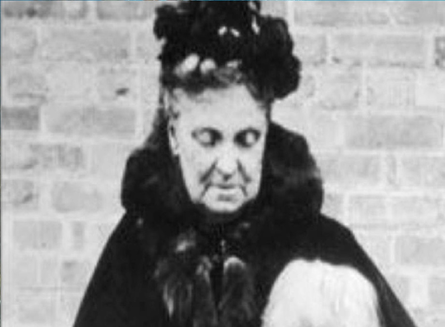 الوجه القبيح للمال: مليارديرة العالم هتي