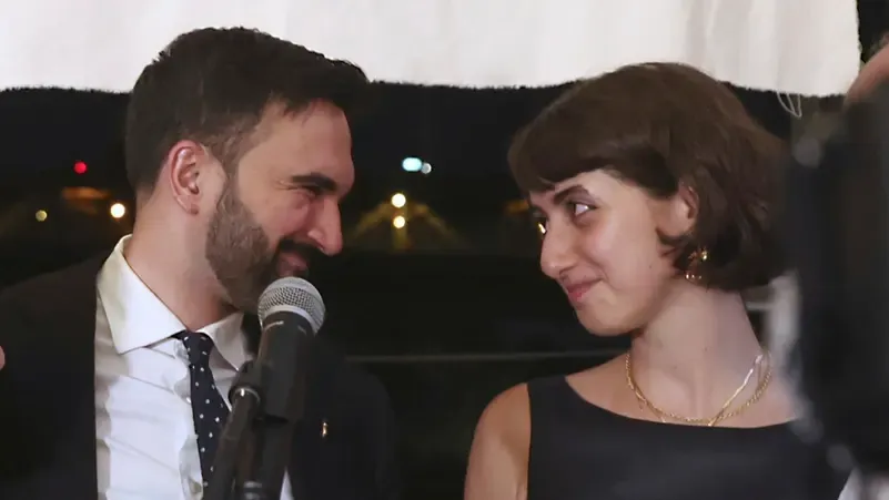 زوج فنانة سورية وعاشق للكنافة.. تعرف