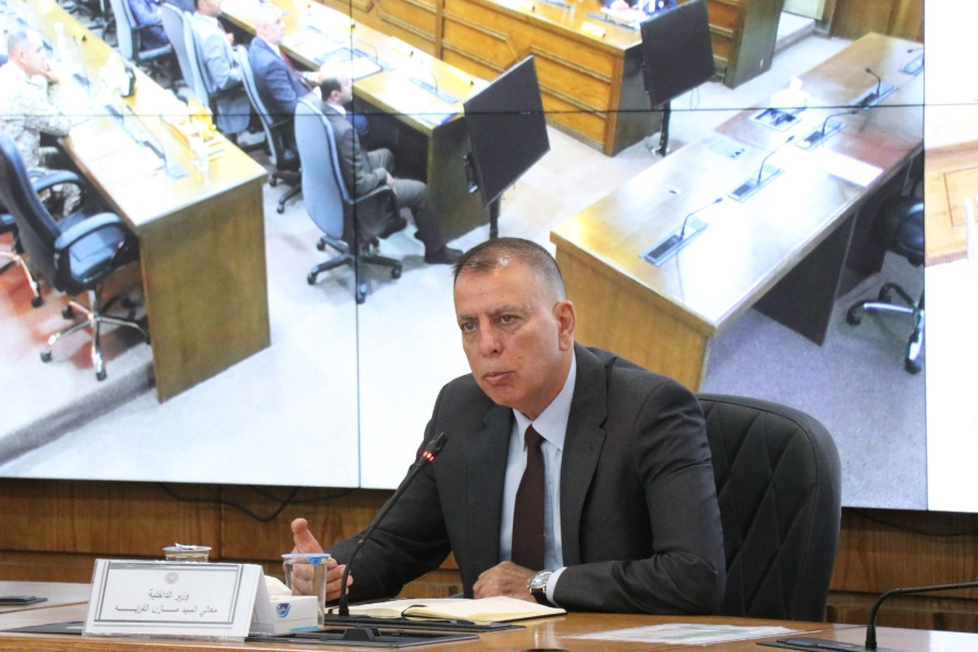 الفراية يحاضر عن استراتيجية وزارة الداخلية