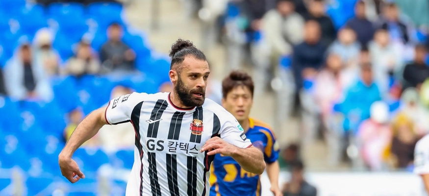 النشمي يزن العرب يخطف الأضواء في