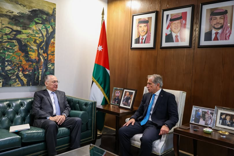 جعفر حسان يجتمع مع رئيس النزاهة