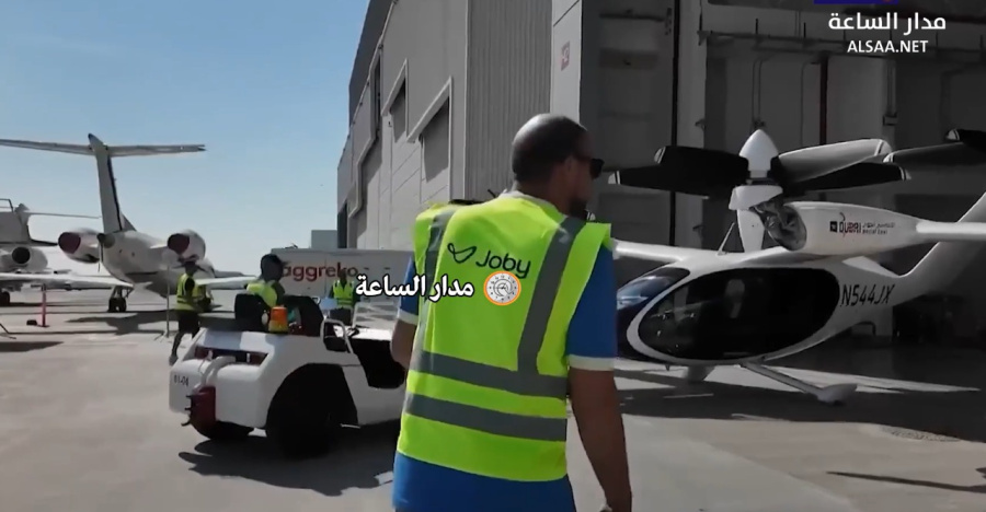 شاهد: تاكسي جوي بدون طيار في