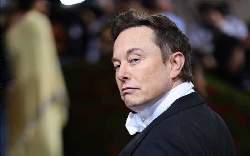 إيلون ماسك الملياردير.. يعيش رفاهية كبرى