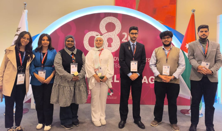 طلبة الإعلام والفنون بالزرقاء يشاركون في