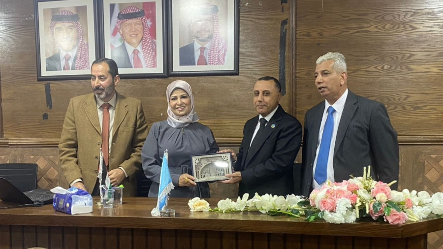 جامعة الزرقاء تنظم أصبوحة شعرية