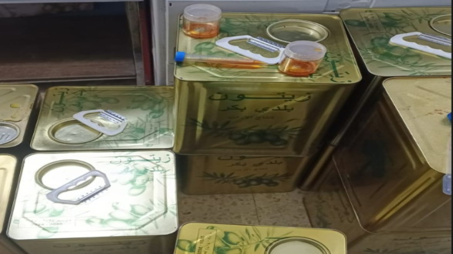 ضبط 13 تنكة زيت مغشوش في